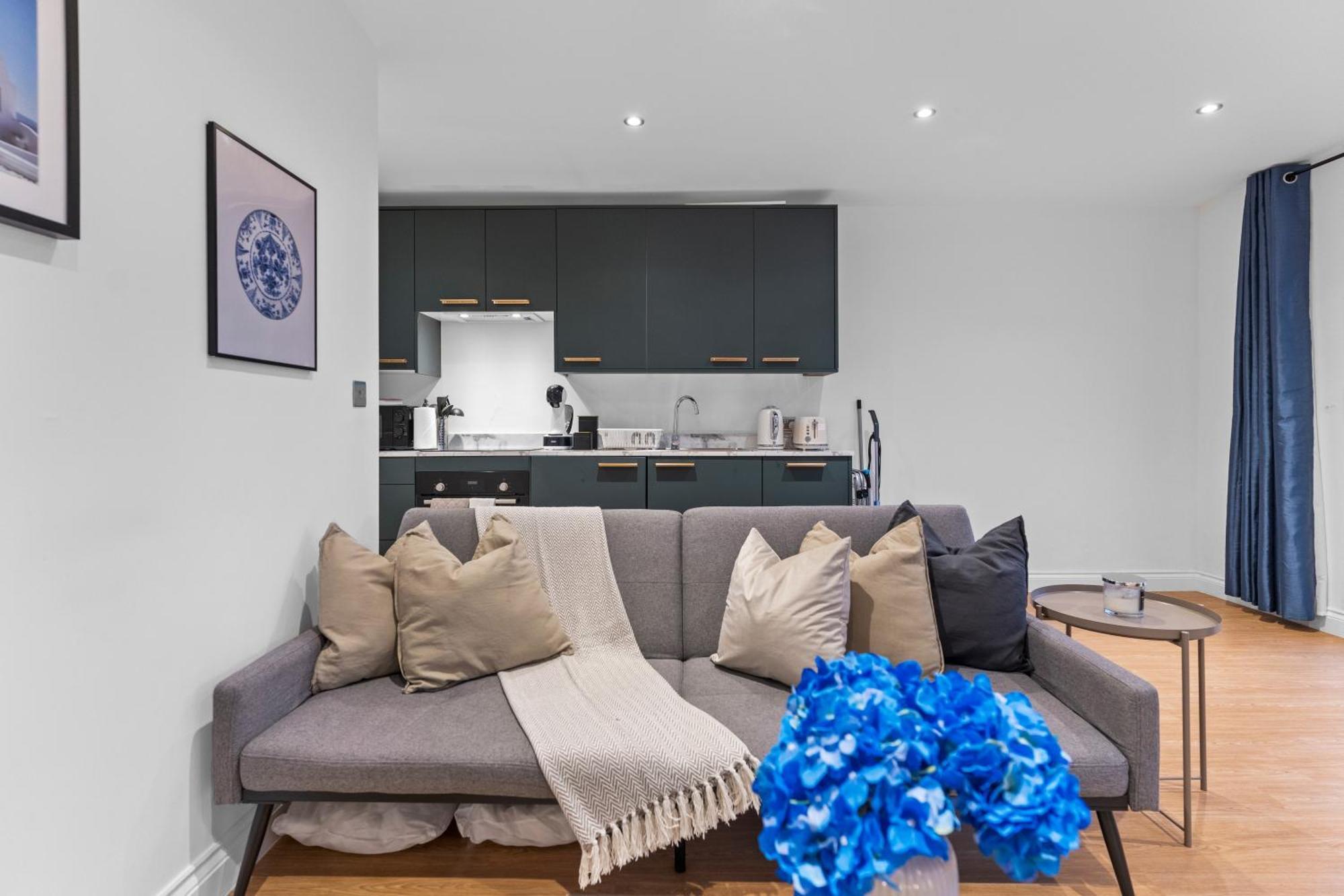 Modern Apartments London With Free Wifi Ngoại thất bức ảnh