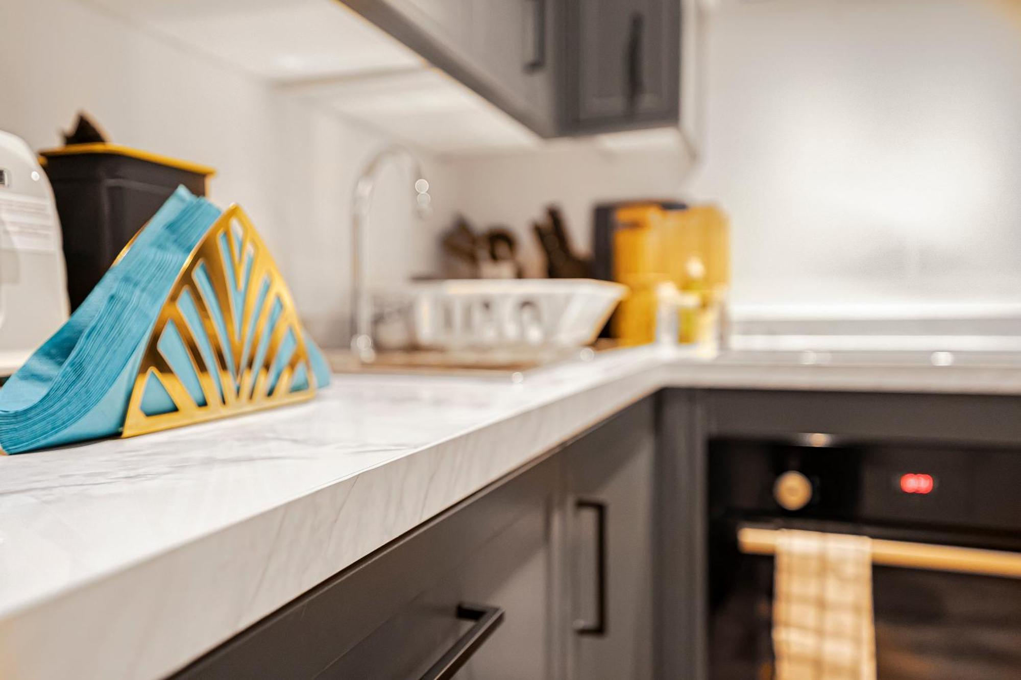 Modern Apartments London With Free Wifi Ngoại thất bức ảnh